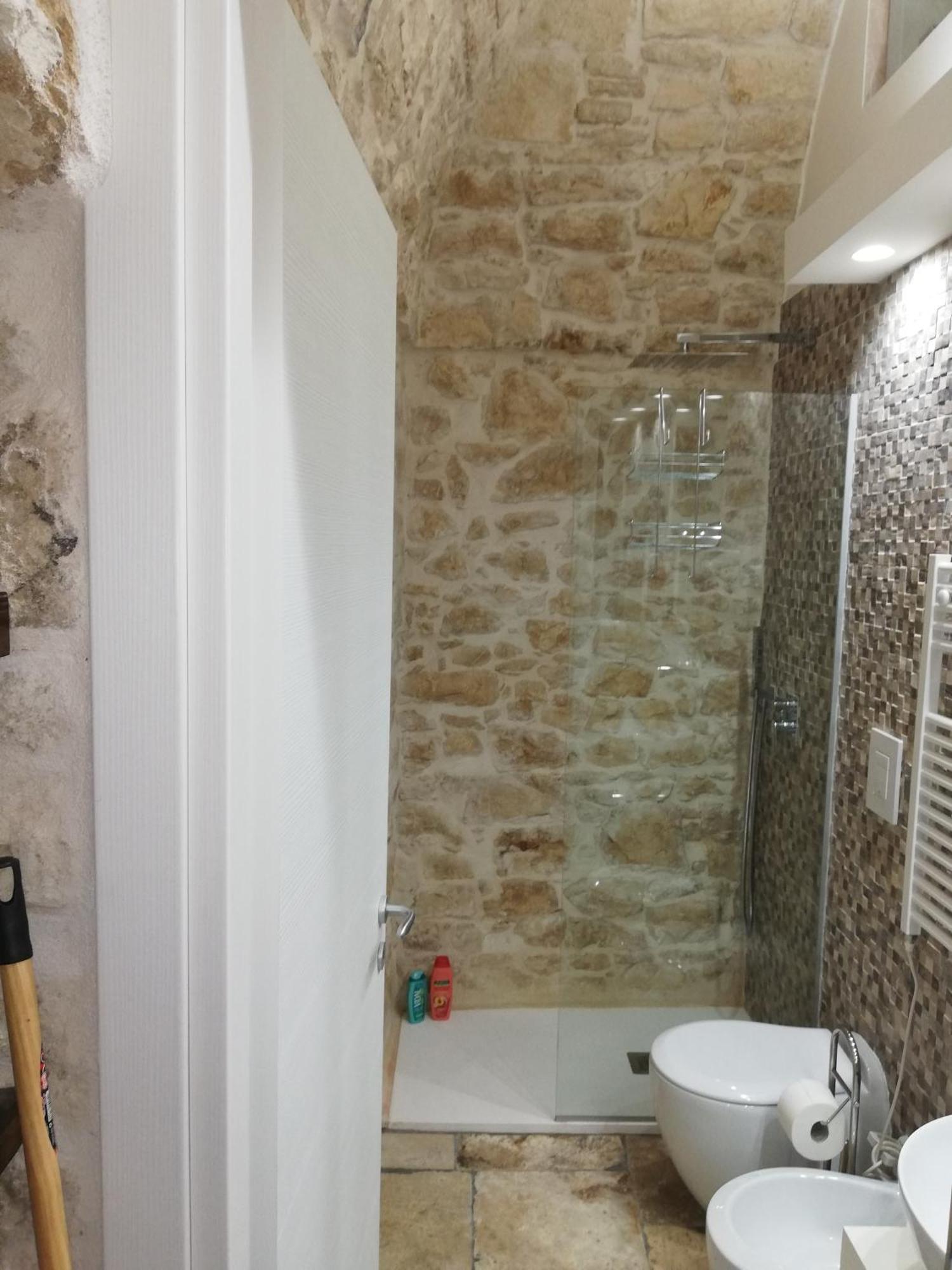 Lilla B&B Luxury Apartments Molfetta Bagian luar foto