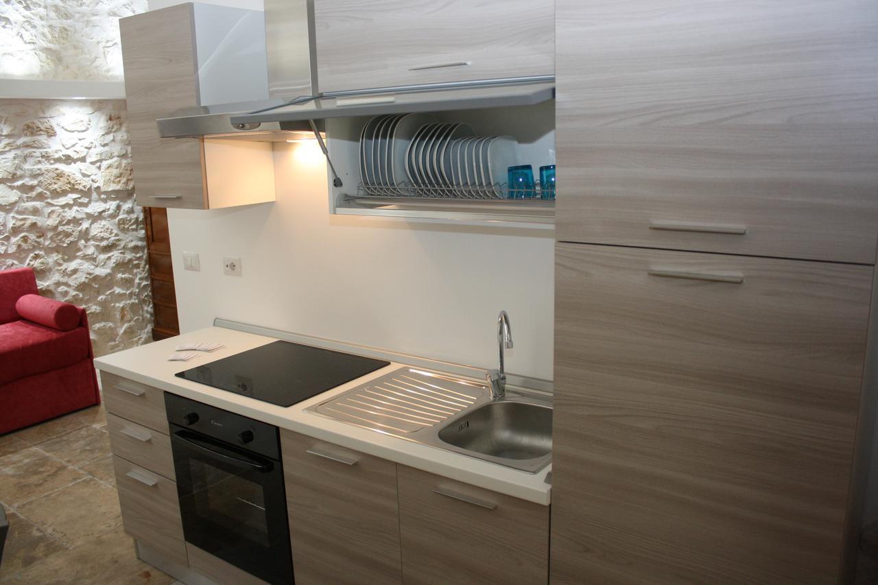 Lilla B&B Luxury Apartments Molfetta Bagian luar foto