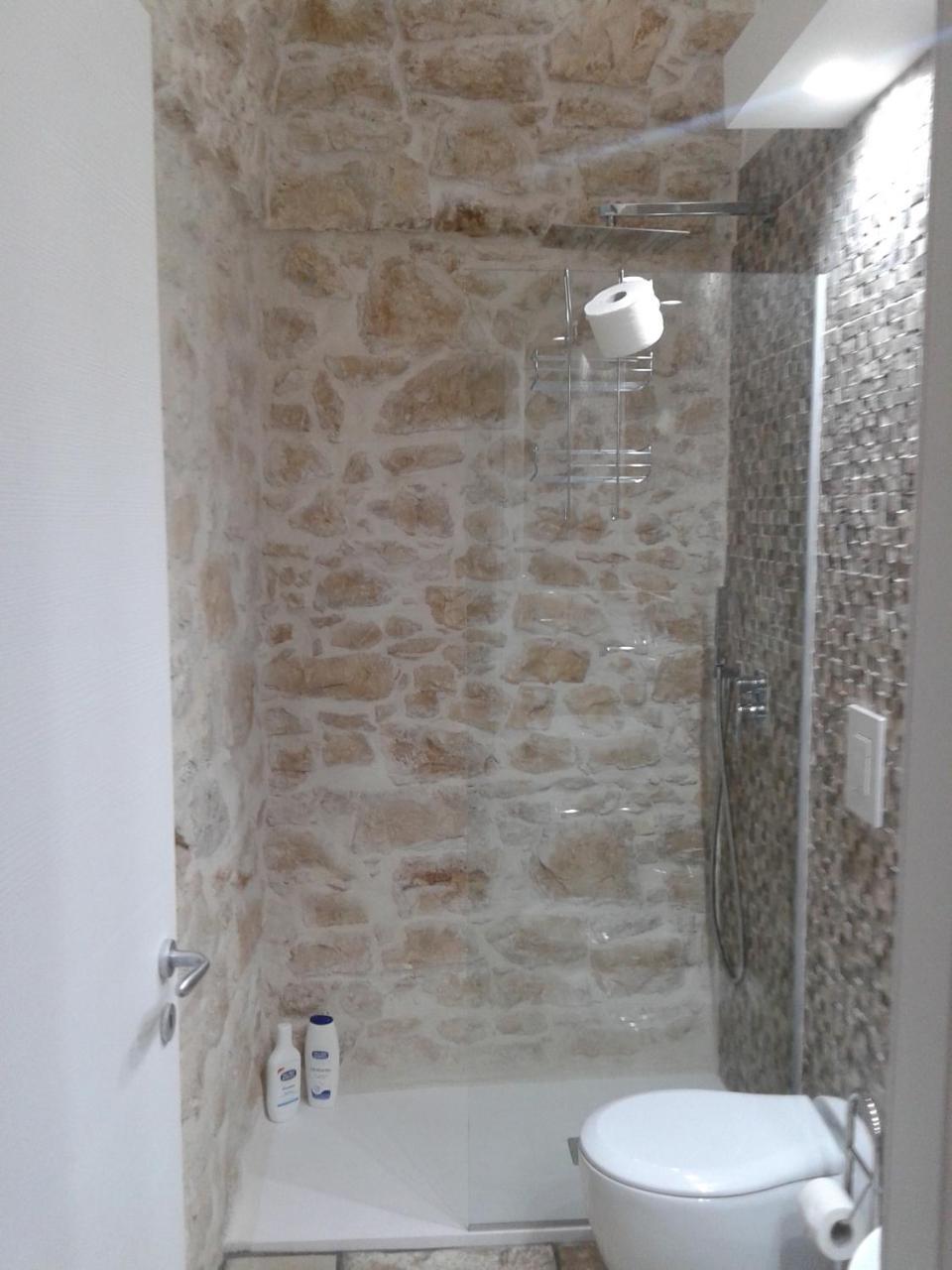 Lilla B&B Luxury Apartments Molfetta Bagian luar foto